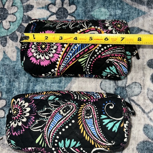 Vera Bradley Set of 2 Bandana Swirl Cosmetic Bags
EUC - Picture 11 of 15